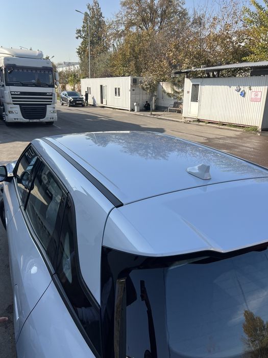 Byd yuan up 3poztisiyasi nalichida