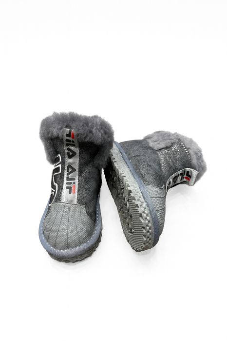 Uggi razmer 21 dan 30 gachon