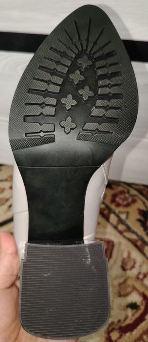 Этик янги Кийилмаган 150.000 сўм