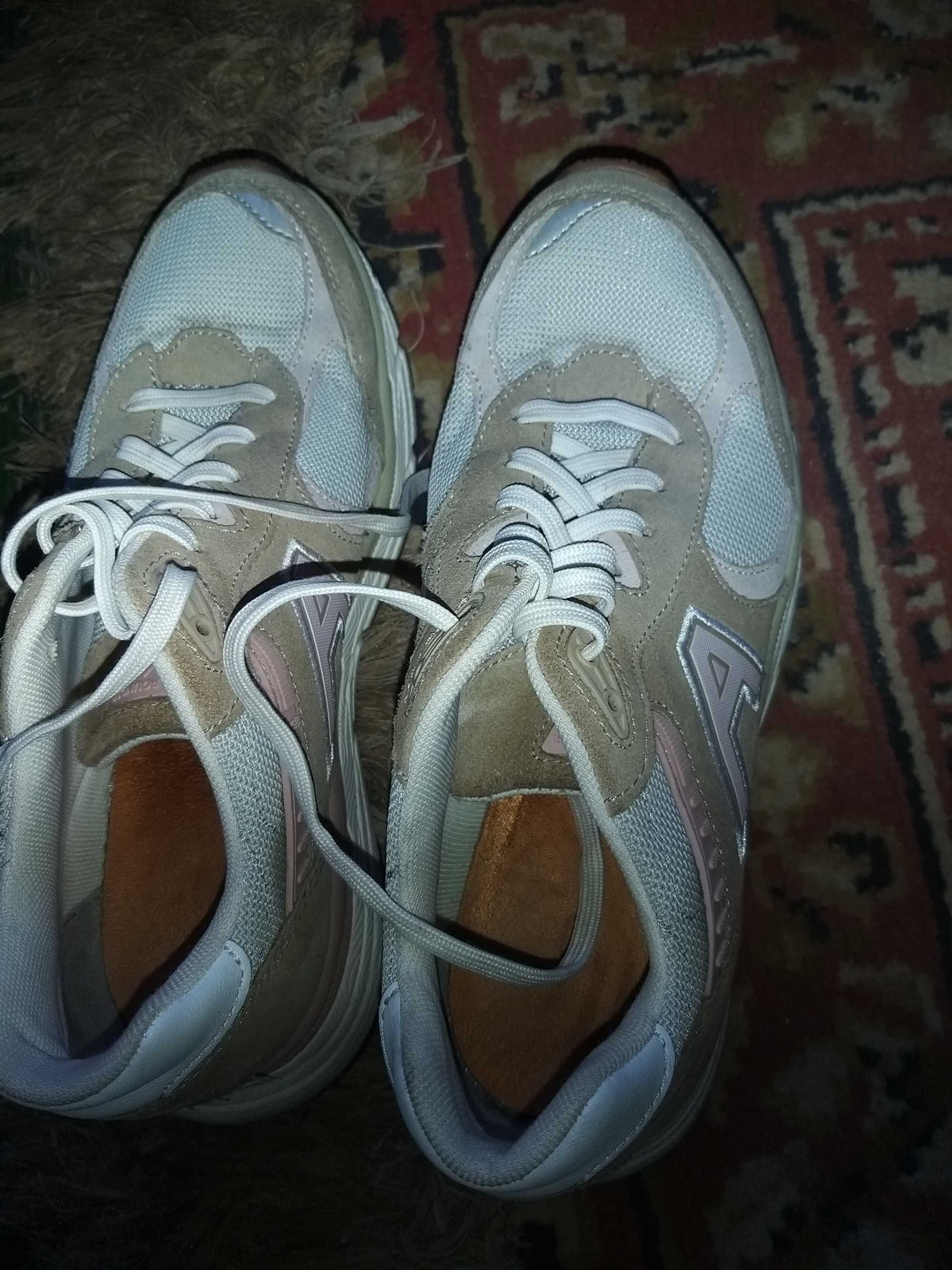 Дамски маратонки Nike
