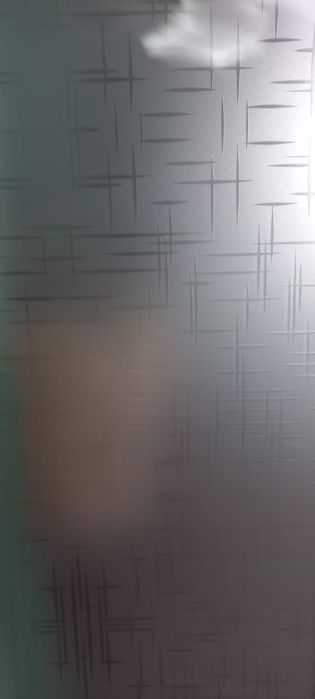 Geamgerie geamuri diverse taiate la dimensiuni ,executam acvarii