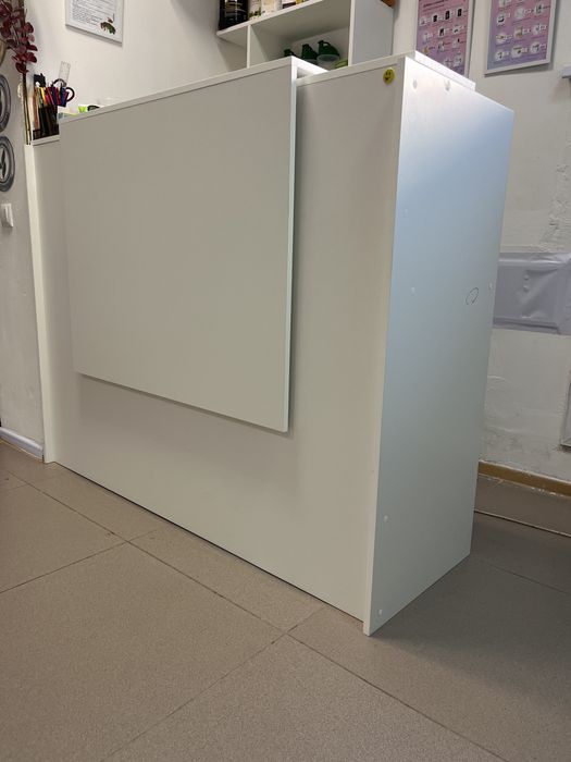 Барная стойка очень удобная и компактная