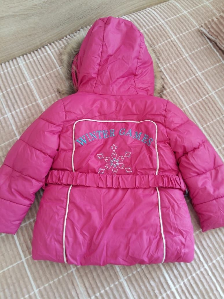 Зимняя куртка (комбинезон) для девочек
