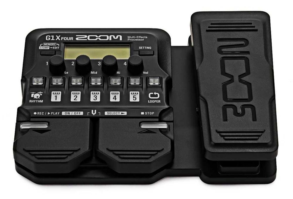 OCAZIE - Zoom G1X FOUR Multi-efecte cu pedală de expresie