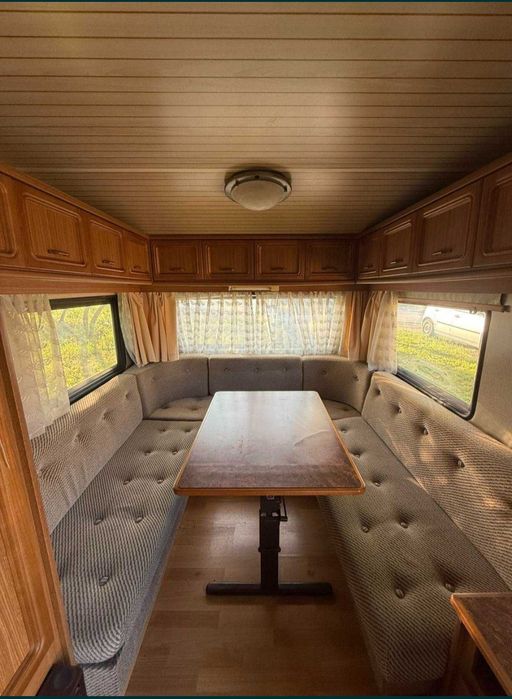 Продавам каравана Hobby