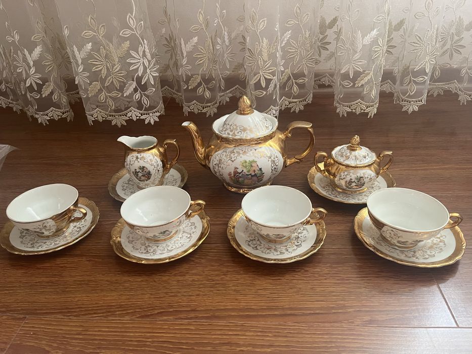 Чайный сервиз, Мадонна