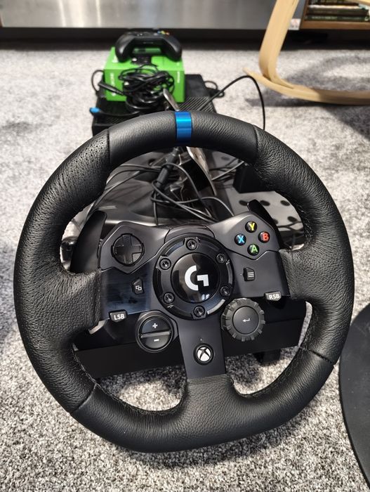 Xbox one + Logitech g923 (volan + pedale)