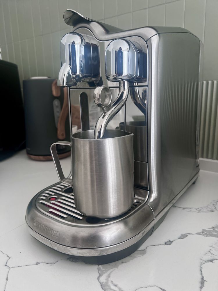 Nespresso Creatista Pro