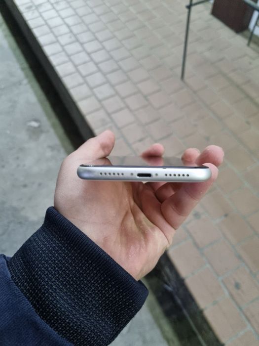 iphone 11 holati yahsh