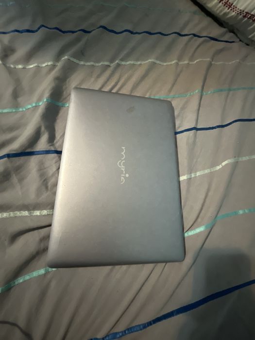 Vand leptop urgent merge tot!