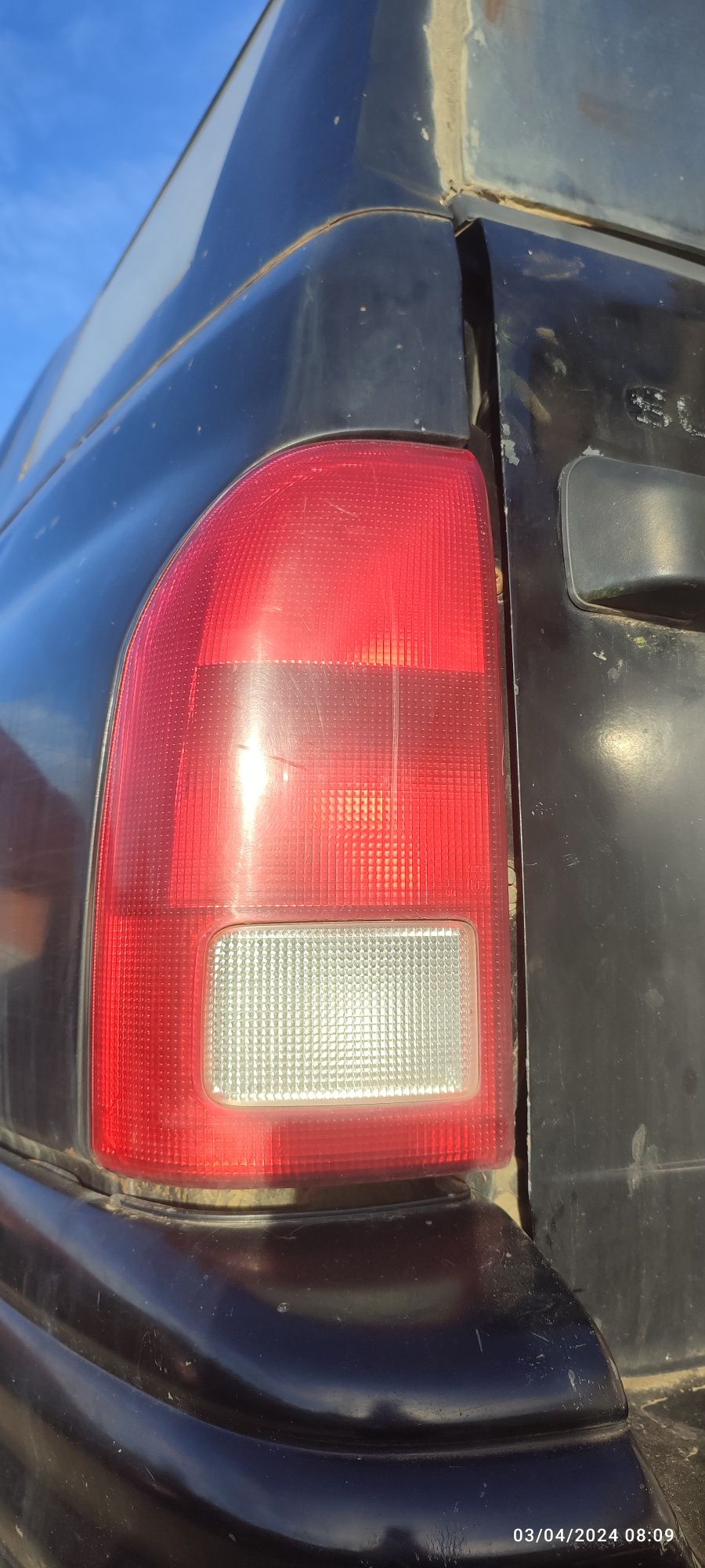 lampa stg și dr spate Gran vitara