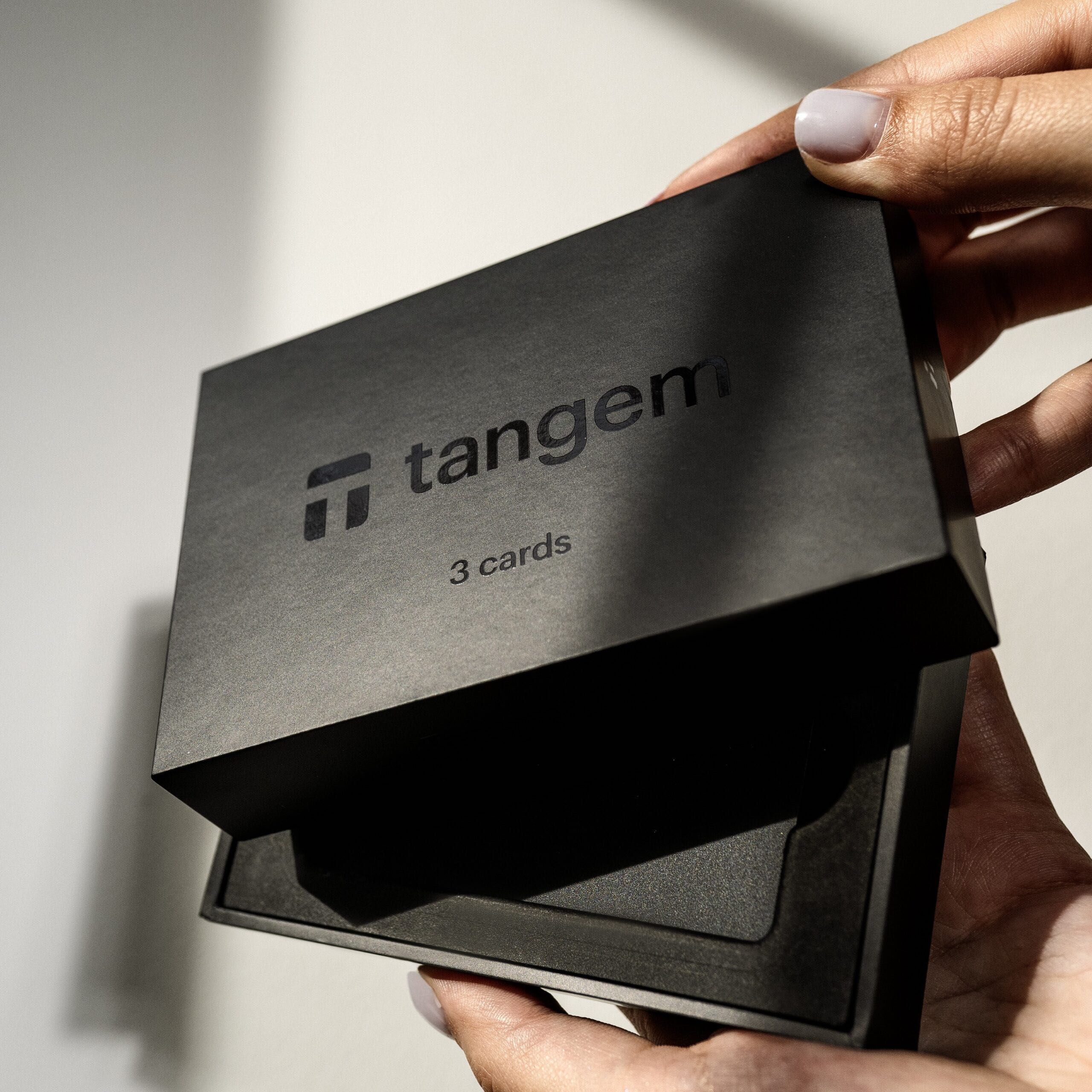 Tangem 2.0, аппаратный кошелёк, 3 карты (магазин аппаратных кошельков)