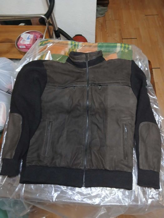 Paul&Shark, сезон пролет-есен, вълна-телешка кожа.