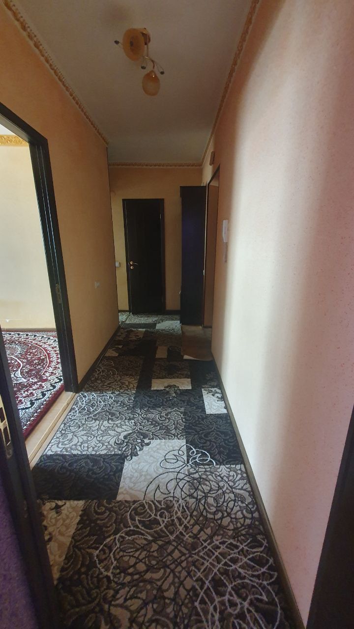 Продаю 2-х комнатнаю квартиру Сергели 5а, метро