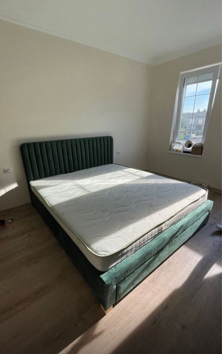 Pat tapitat + saltea cu aloe vera