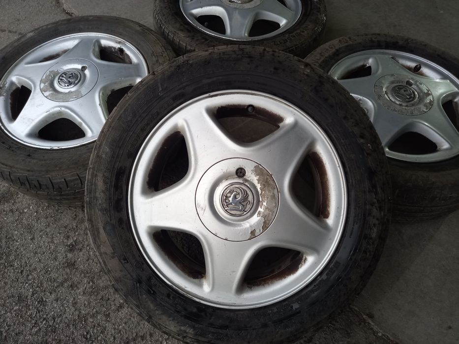 5х110/15 с гуми Опел Астра Зафира Вектра 5x110/15 Opel Astra Zafira