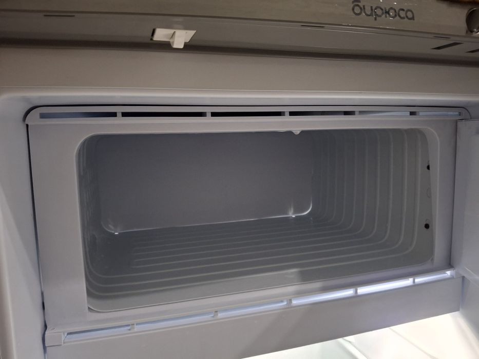 Xolodilnik bryussa yangi 3oy ishlagan