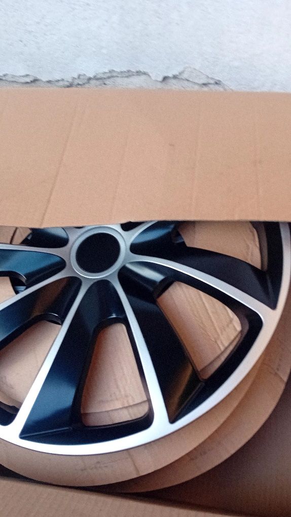 Jante vw 5x112 16 anvelope 205 55 16 foarte bune 7-8mm