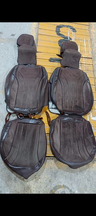 Чехлы на автомобиль в отличном состоянии