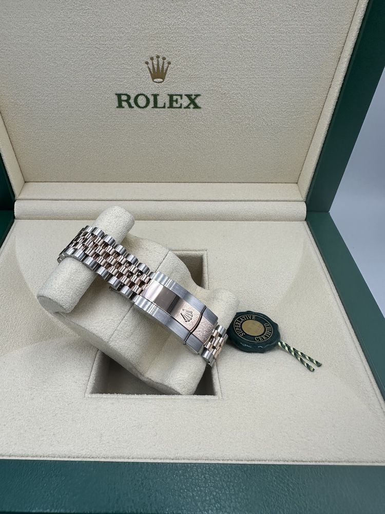 Rolex Datejust 41 mm aur rose si otel