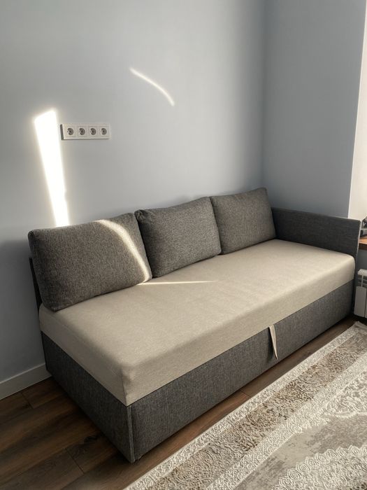 Продам диван в хорошем состоянии