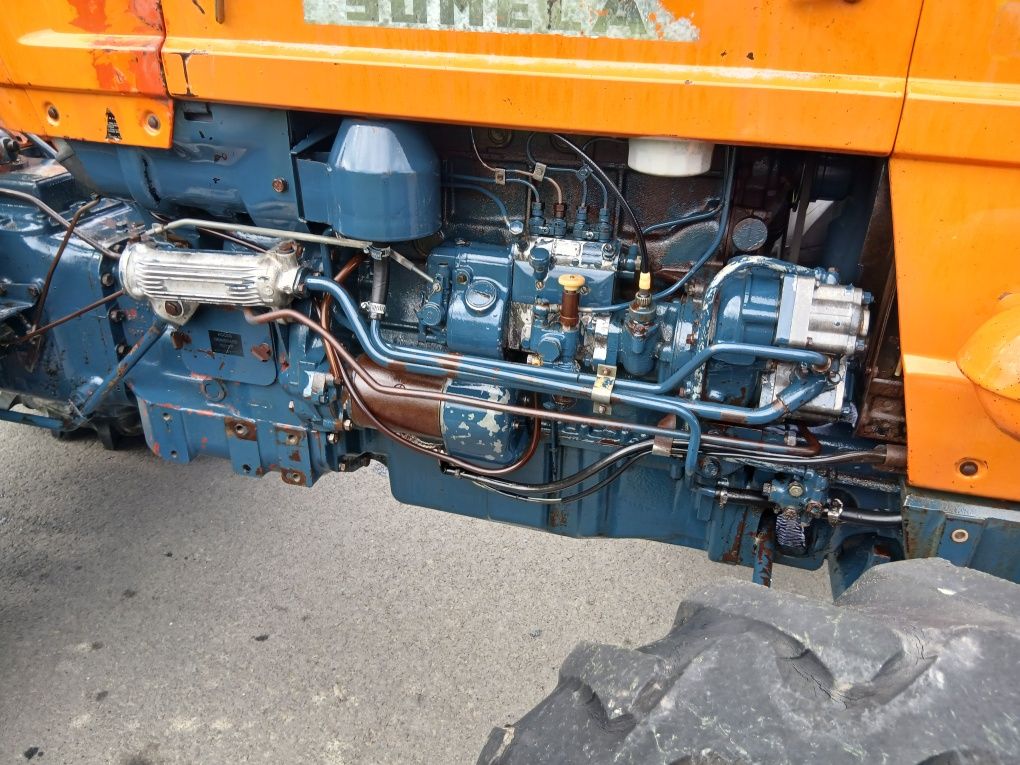 Tractor Fiat 670 Dt 4x4  67 cp în 4 cilindri recent adus