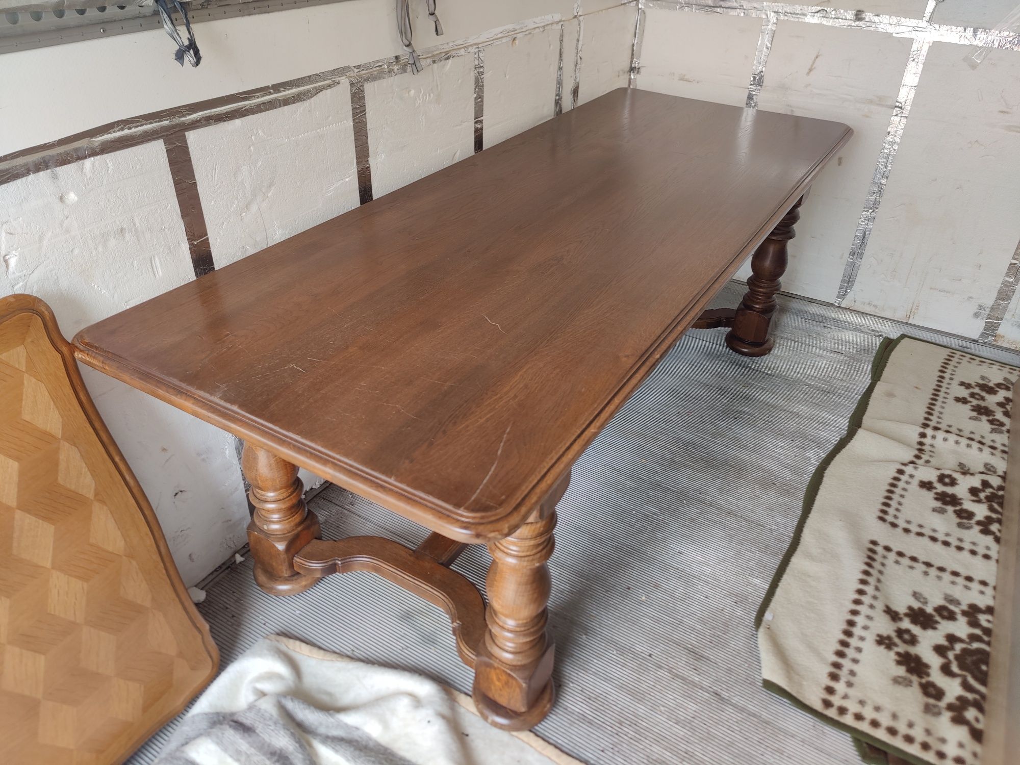 Masă veche 220 x 83 cm din lemn masiv de stejar
