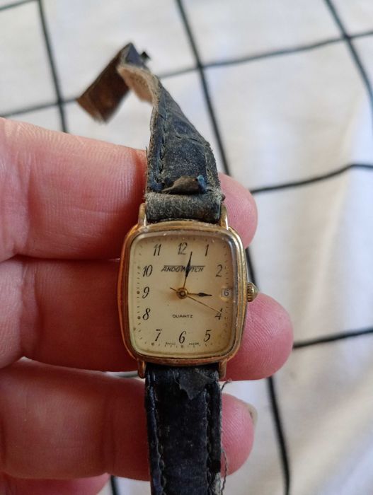 Ceasuri diferite mărci,am mult mai multe decât cele din poze