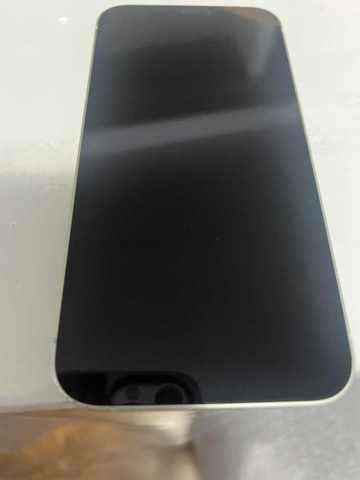 Vand sau schimb iphone 12  inpecabil