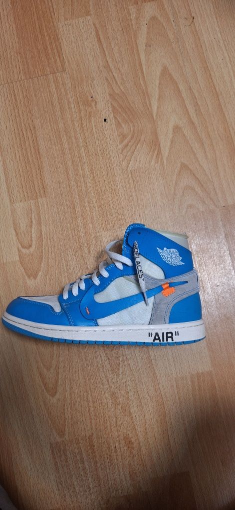 Jordan 1 off white unc (citiți descrierea)