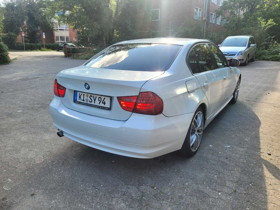 BMW E90 schimb Variante