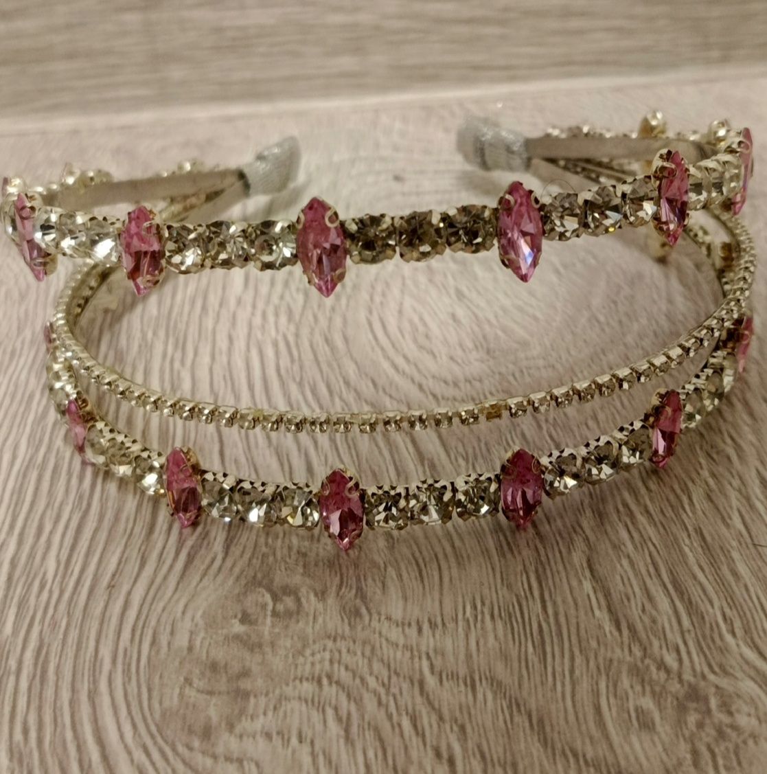 Diadema kelinlar uchun