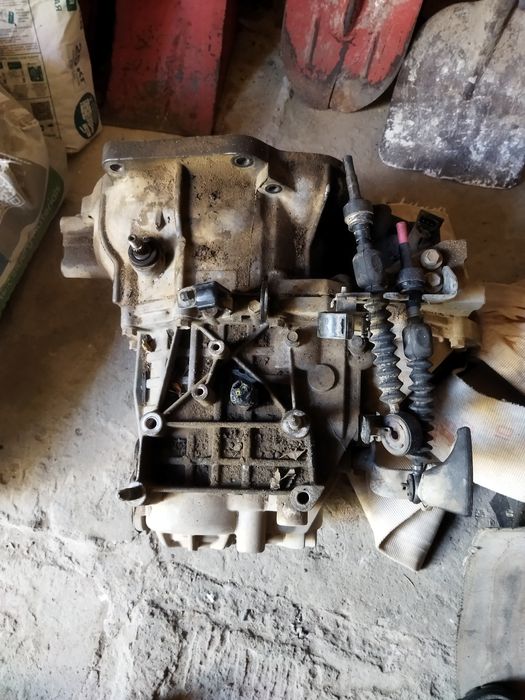 Продам бу КПП  на KIA Sportage2 2009 г