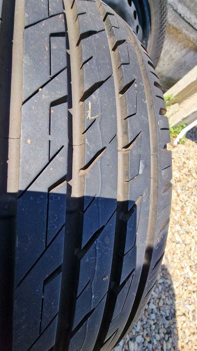 Jante tablă 5x108 originale Ford anvelope noi 205/60 R16 Kumho&Norauto
