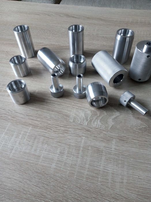 Стругарски услуги,фрезоване,заваряване на черни и цветни метали.