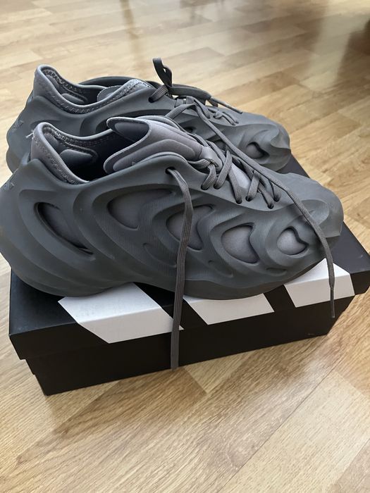 Pantofi Adidas marimea 38