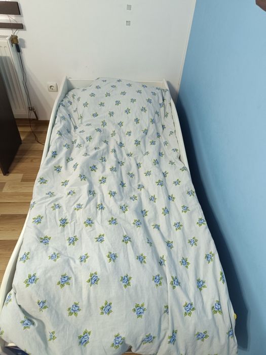 Pat copii tip mașinuță