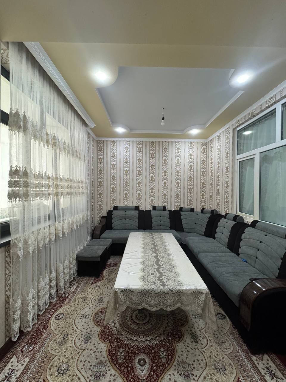 Юнусабад 17 квартал 
Новостройка ЖК Триумф
4/3/9
Площадь 127м²
