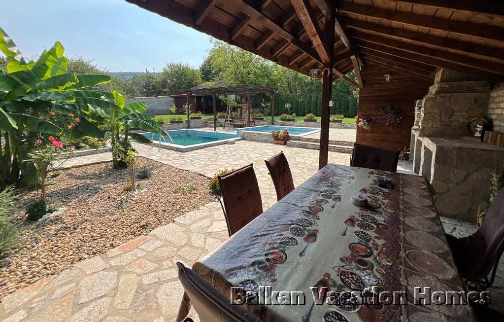Продава се Къща в Каспичан - 255 кв.м за 726 €/кв.м - Снимка #4