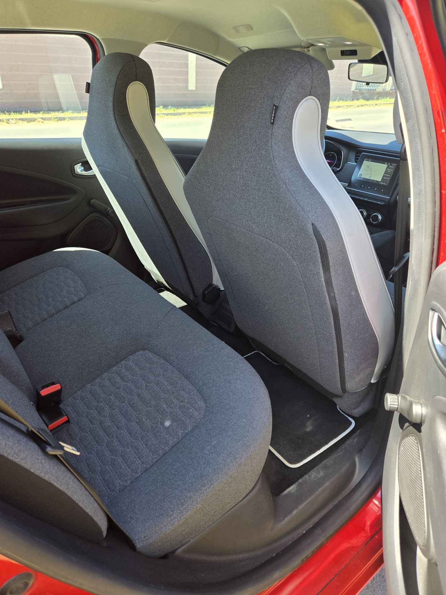 Renault Zoe  2022 52kw 430км Електрически 58000км