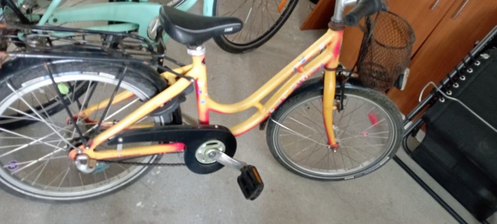 Vând biciclete pt copii și adulti