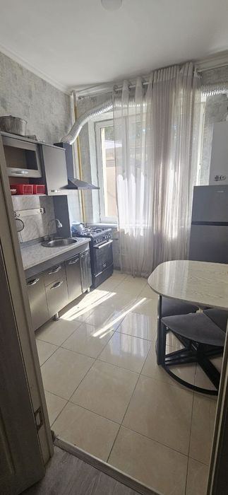 Сдаётся квартира 1 ком Юнусабад 17-квартал Можно студентам до 3чел