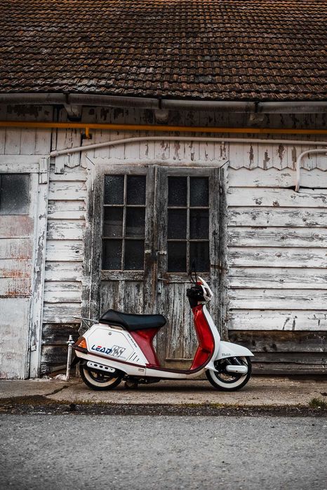 Scuter Honda Lead 50SS 1984 49cc