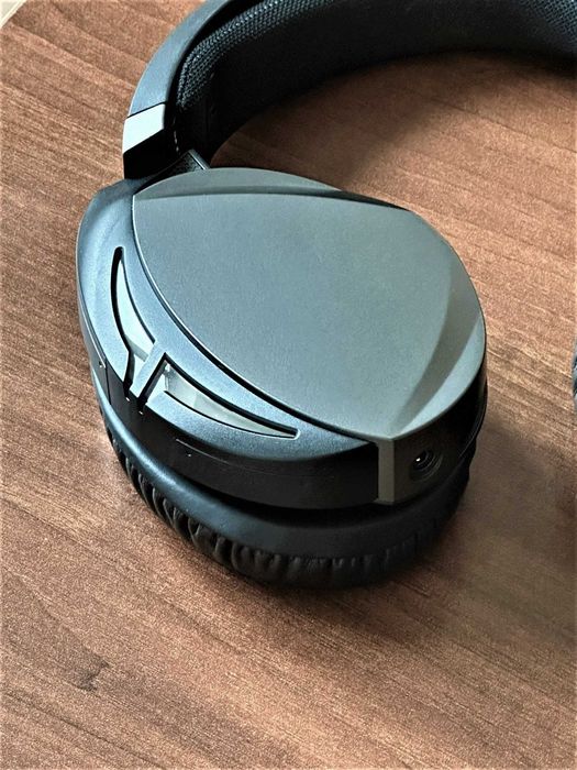 Casti gaming Asus ROG STRIX Fusion 300 7.1