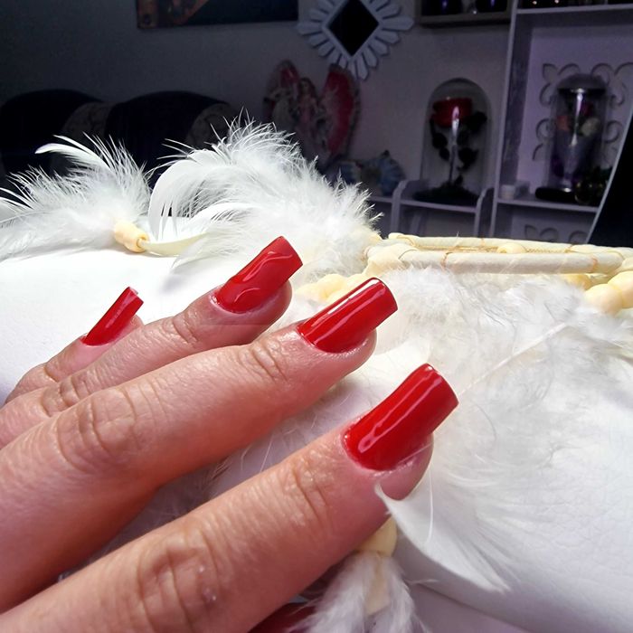 Unghii cu gel voluntari