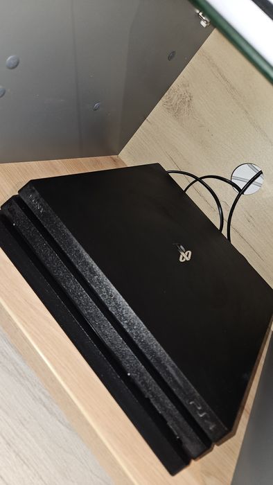Playstation 4 PS4 Pro