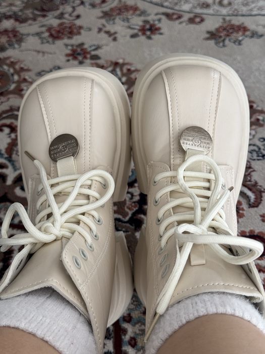 Продается абсолютно новая обувь