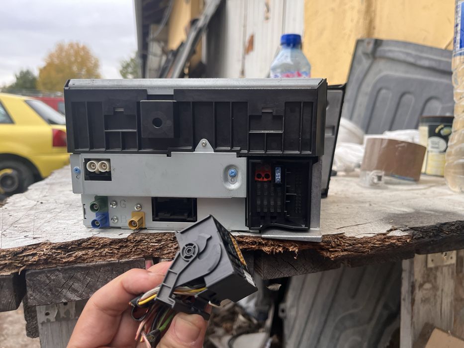 Навигация Mercedes CLS W219 и Е W211 Facelift с чейнджър и карта