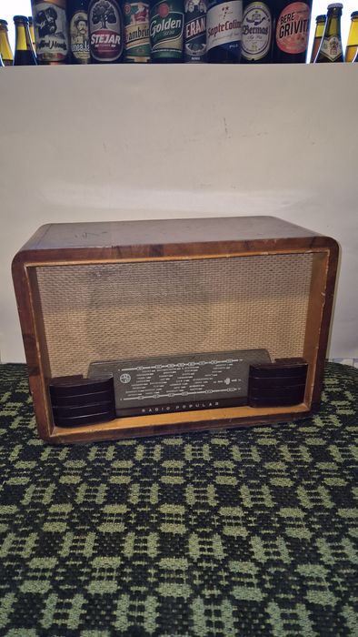 Radio vechi romanesc perioada lampi Electronica Popular
