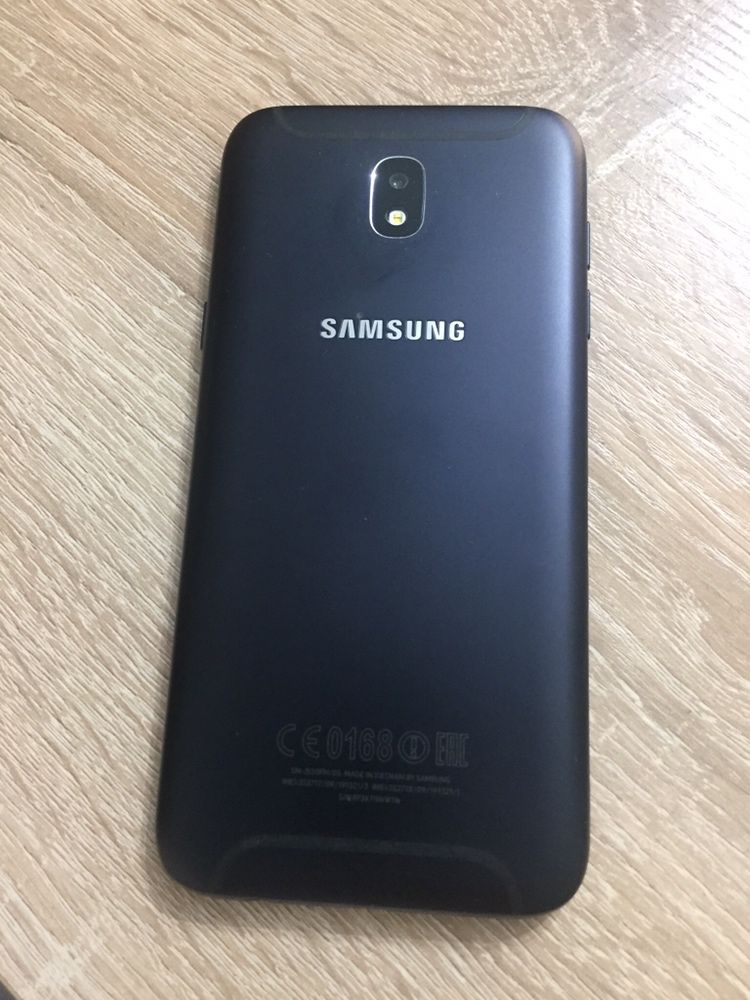 Samsung J5 2018 г в идеальном состоянии